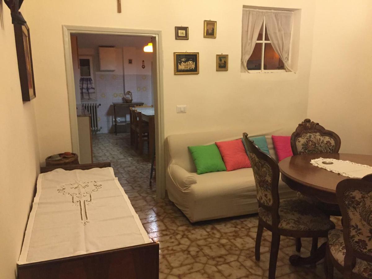 דירות מונטווארקי La Casa Di Luigi מראה חיצוני תמונה